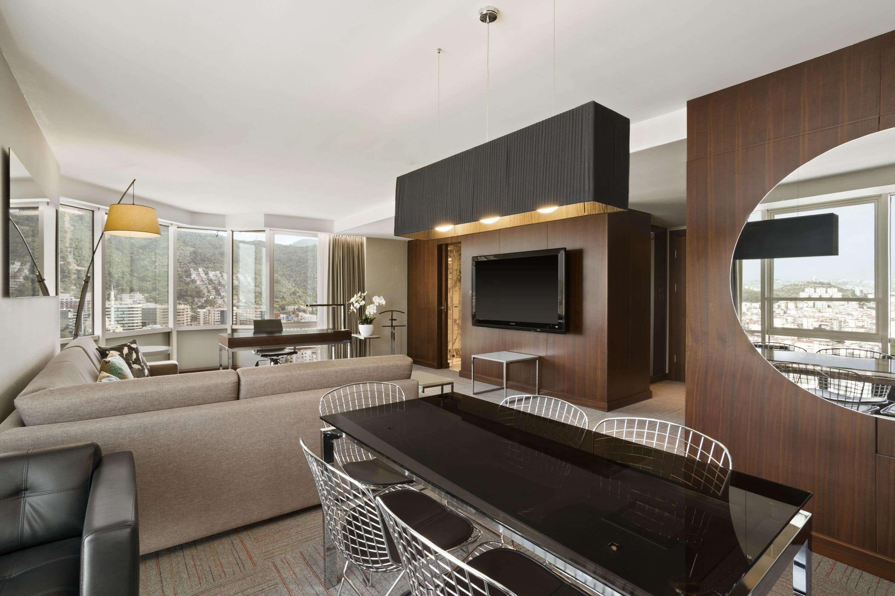 Ramada Encore By Wyndham İzmir Ngoại thất bức ảnh