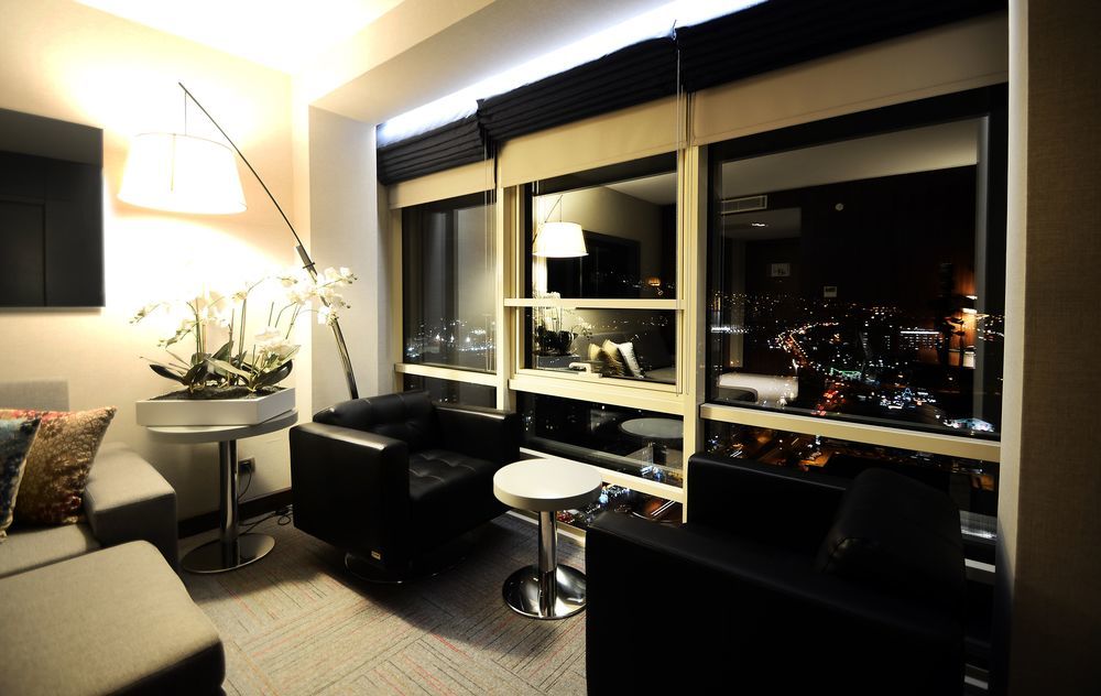 Ramada Encore By Wyndham İzmir Ngoại thất bức ảnh